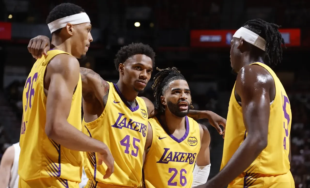 湖人B队逆转阿根廷男篮，贝弗利惊艳世界