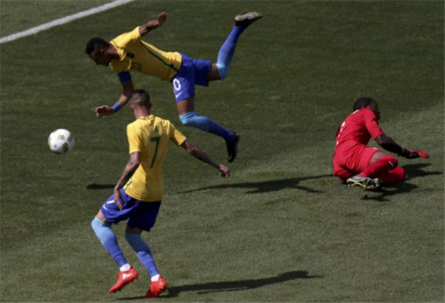 日本绝地反击克罗地亚，内马尔一己之力扛起全队