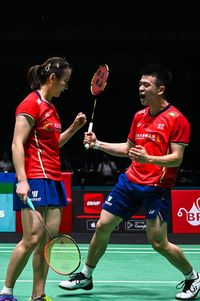 雷速直播-泰国队鏖战韩国队，郑思维统治全场