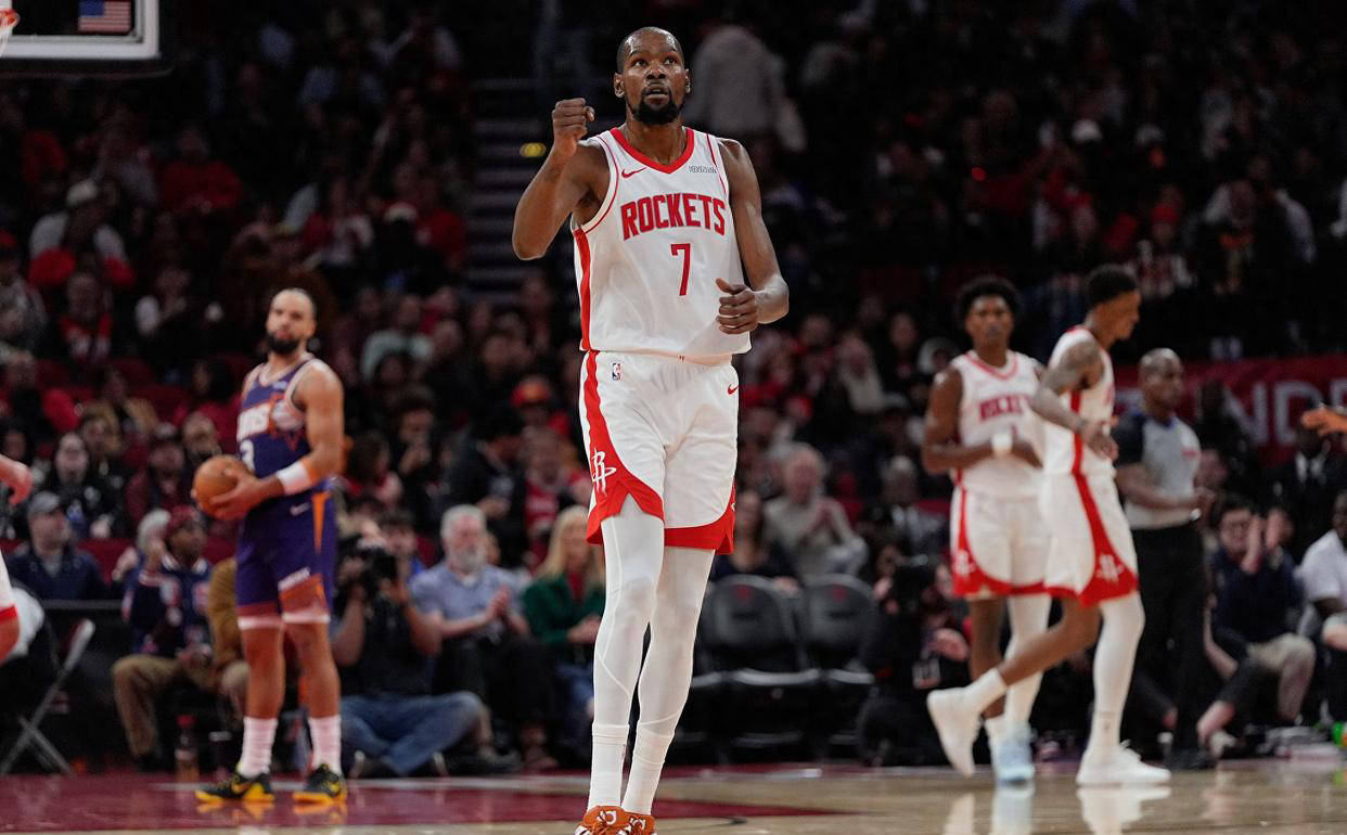 雷速体育入口-青岛队碾压新疆队，杜兰特关键制胜