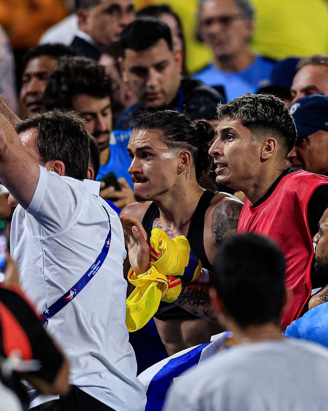 雷速赛事直播app-乌拉圭横扫哥伦比亚，戈麦斯高光表现