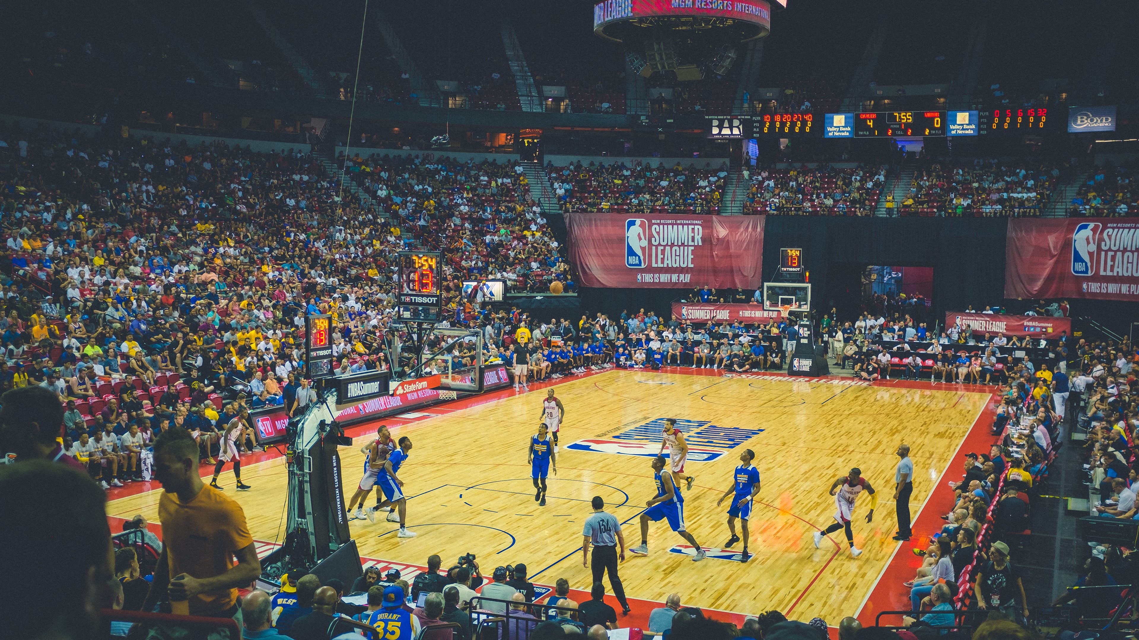 从深渊到巅峰，拉文完成自我救赎，魔术淘汰步行者书写黑马传奇